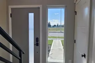 1208 Harrington Ave NE, Renton, WA 98056 - Photo 6