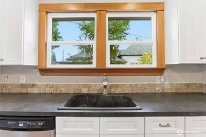 241 N Bellevue Avenue, Walla Walla, WA 99362 - Photo 10