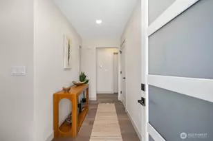 720 E Guiberson St, Kent, WA 98030 - Photo 4