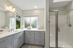 1706 NE 27th Pl, Renton, WA 98056 - Photo 18