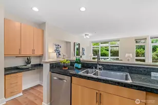 1700 N Northlake Way, Seattle, WA 98103 - Photo 8