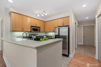 1700 N Northlake Way #105, Seattle, WA 98103 - Photo 10