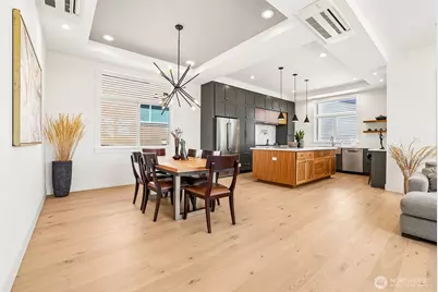 2460 W Lynn Street, Seattle, WA 98199 - Photo 10