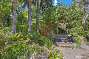 4010 SW 106th St, Seattle, WA 98146 - Photo 4