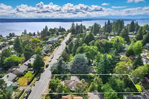 4010 SW 106th St, Seattle, WA 98146 - Photo 2
