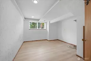 5466 NE 200th Pl, Lake Forest Park, WA 98155 - Photo 24