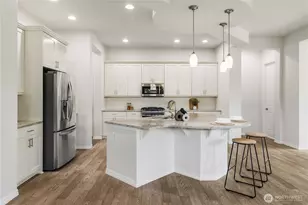 14308 189th Ave Ct E, Bonney Lake, WA 98391 - Photo 8