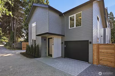 2714 58th Avenue SW, Seattle, WA 98116 - Photo 2