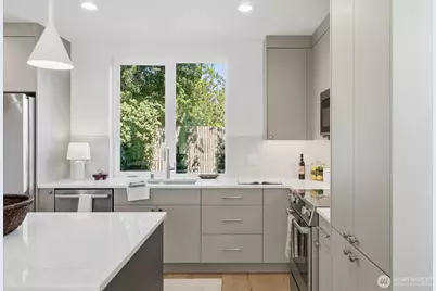 2714 58th Avenue SW, Seattle, WA 98116 - Photo 12