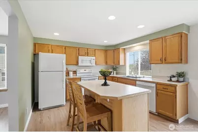 13014 SE 305th Place, Auburn, WA 98092 - Photo 10