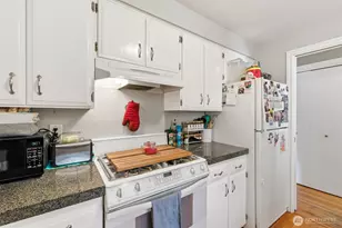 421 E Washington, Mount Vernon, WA 98274 - Photo 10