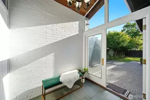 3502 29th Ave W, Seattle, WA 98199 - Photo 10