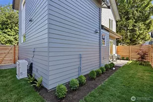 2714 58th Ave SW, Seattle, WA 98116 - Photo 20