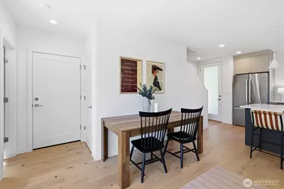 2714 58th Avenue SW, Seattle, WA 98116 - Photo 6