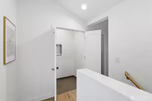 2714 58th Ave SW, Seattle, WA 98116 - Photo 32