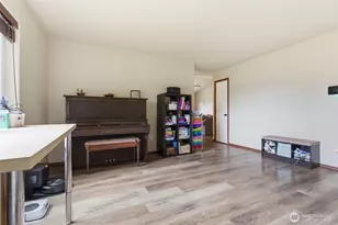 5146 180th Trail SW, Rochester, WA 98579 - Photo 6