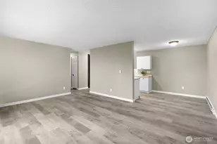 10459 Des Moines Memorial Dr S, Seattle, WA 98168 - Photo 6