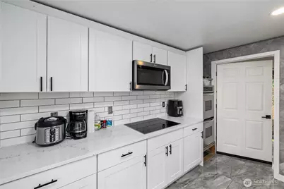 1729 149th Street Ct S, Spanaway, WA 98387 - Photo 12