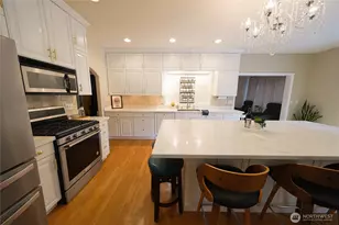 18709 68th St E, Bonney Lake, WA 98391 - Photo 10