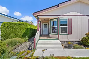 1918 Harrison Ave, Centralia, WA 98531 - Photo 4