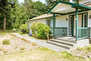 987 Terry Rd, Coupeville, WA 98239 - Photo 8
