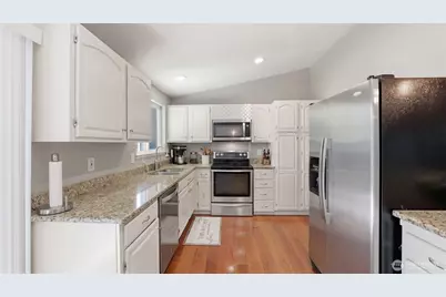 17333 160th Avenue SE, Renton, WA 98058 - Photo 14