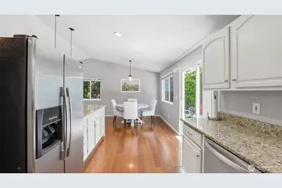 17333 160th Avenue SE, Renton, WA 98058 - Photo 16