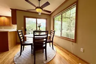22623 SE 47th Ct, Sammamish, WA 98075 - Photo 12