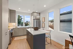 2712 58th Ave SW, Seattle, WA 98116 - Photo 10