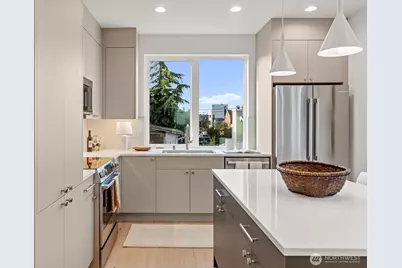 2712 58th Avenue SW, Seattle, WA 98116 - Photo 12