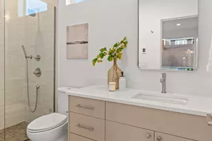 2712 58th Ave SW, Seattle, WA 98116 - Photo 20