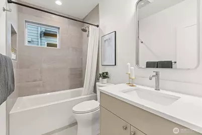 2712 58th Avenue SW, Seattle, WA 98116 - Photo 8