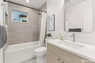 2712 58th Ave SW, Seattle, WA 98116 - Photo 8