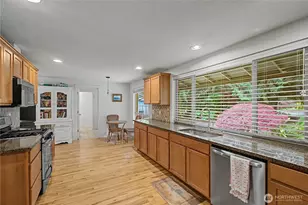 4642 Claridge Dr SE, Olympia, WA 98501 - Photo 14