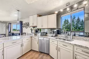 1835 E Smith Rd, Bellingham, WA 98226 - Photo 16
