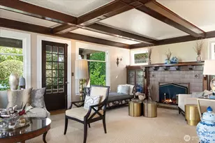 1215 E Lynn St, Seattle, WA 98012 - Photo 8