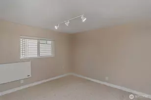 1732 Dexter Ave N, Seattle, WA 98109 - Photo 8