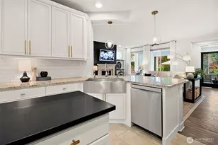 14410 188th Ave E, Bonney Lake, WA 98391 - Photo 10