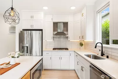 19003 133rd Street Ct E, Bonney Lake, WA 98391 - Photo 8