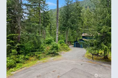 42003 SE 166th Street, North Bend, WA 98045 - Photo 34