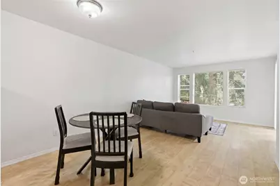 13310 Greenwood Avenue N, Seattle, WA 98133 - Photo 6