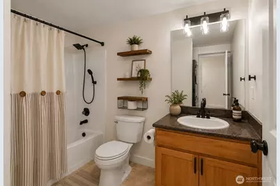 16517 Currie Road SE #B302, Monroe, WA 98272 - Photo 12
