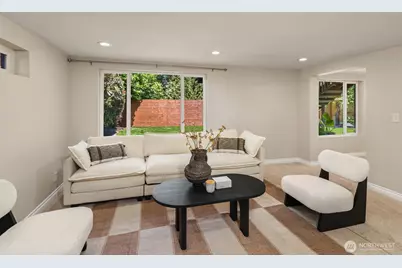 10750 66th Avenue S, Seattle, WA 98178 - Photo 22