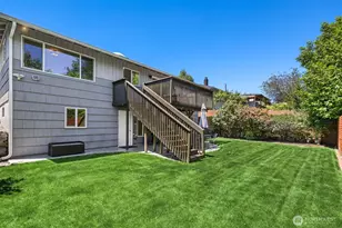 10750 66th Ave S, Seattle, WA 98178 - Photo 2