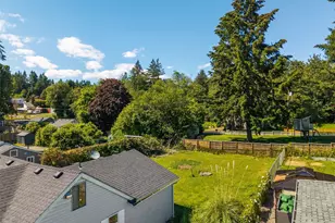 2432 NE Franklin St, Bremerton, WA 98310 - Photo 18