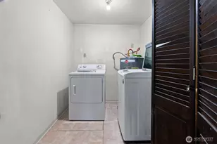 2432 NE Franklin St, Bremerton, WA 98310 - Photo 14