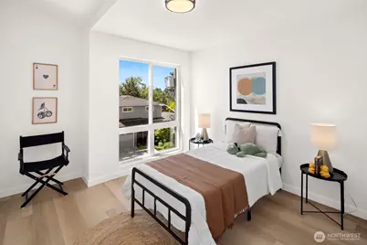 334 NE 90th Street, Seattle, WA 98115 - Photo 20