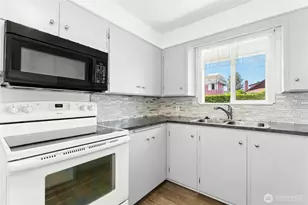 148 S C St, Buckley, WA 98321 - Photo 8