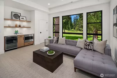 8016 Fairway Drive NE, Seattle, WA 98115 - Photo 26