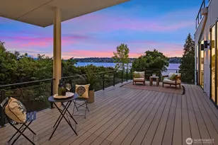 8243 W Mercer Way, Mercer Island, WA 98040 - Photo 14